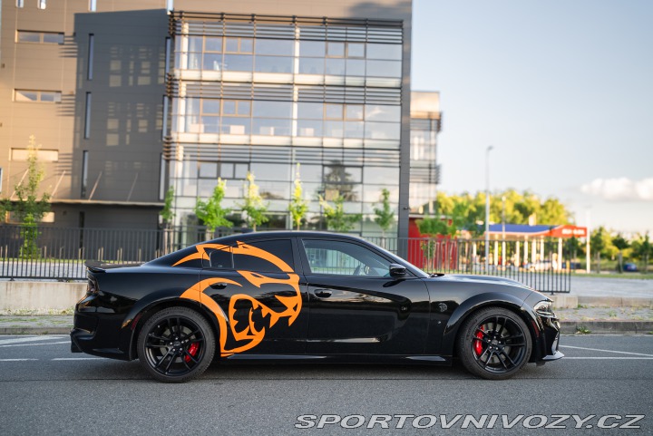 Dodge Charger 6.2 SRT HELLCAT-REZERVACE 2022