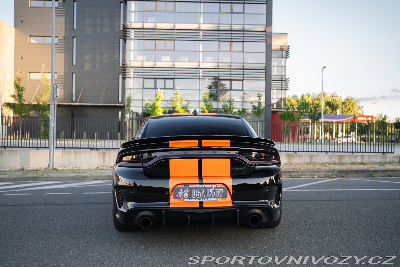 Dodge Charger 6.2 SRT HELLCAT