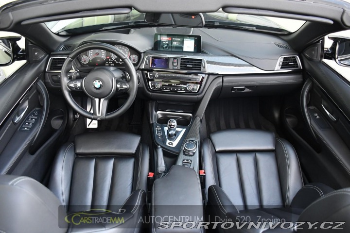 BMW M4 HUD 2016