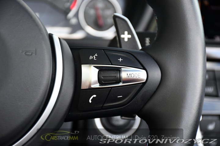 BMW M4 HUD 2016