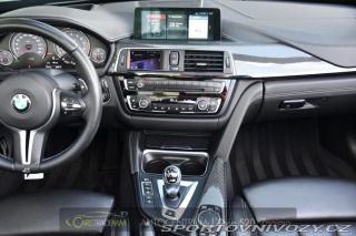 BMW M4 HUD 2016