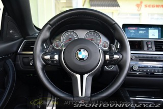 BMW M4 HUD 2016