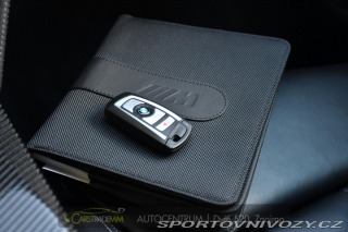 BMW M4 HUD 2016