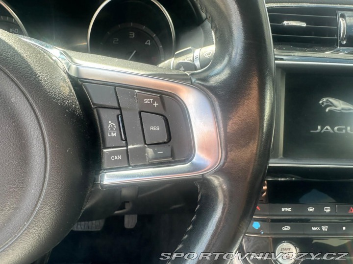 Jaguar XE 2.0D, 120KW, R SPORT 2016