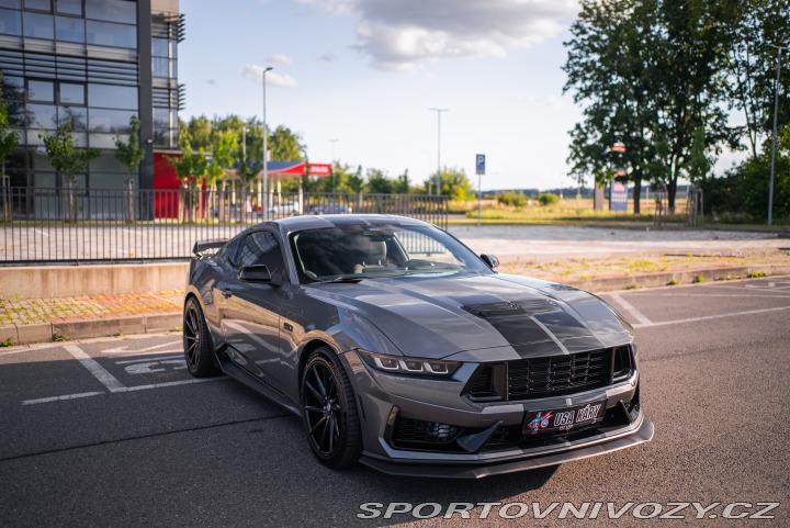 Ford Mustang GT 5.0 V8 2024 2024