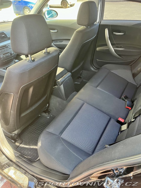 BMW 1 130i 2006