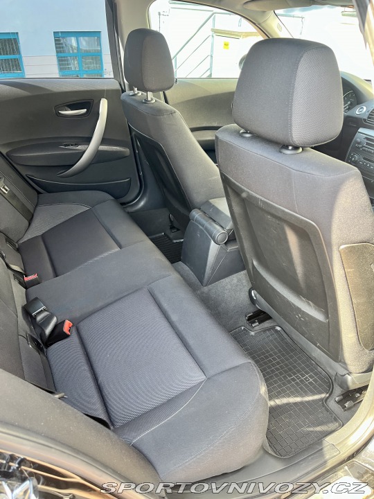 BMW 1 130i 2006