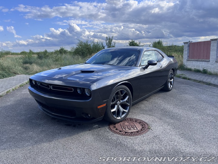 Dodge Challenger R/T 5,7 HEMI 2016