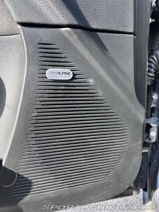 Dodge Challenger R/T 5,7 HEMI 2016