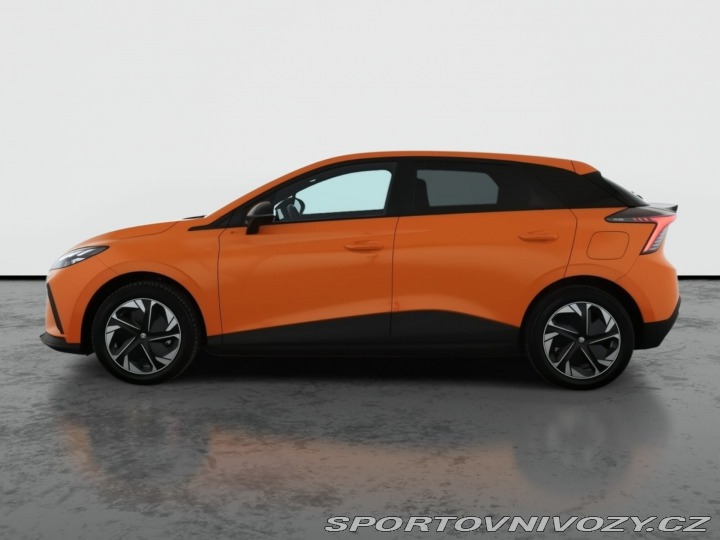 MG Ostatní modely 4  64 kWh 2024