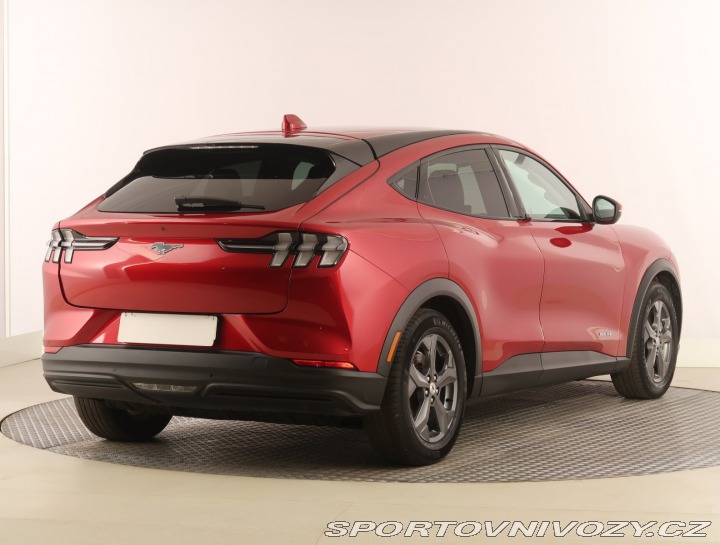 Ford Mustang Mach-E  Standard Range RW 2021