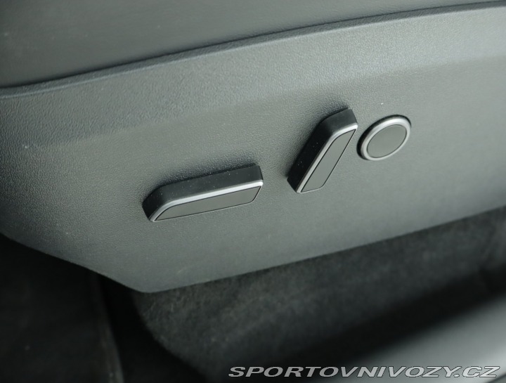 Tesla Model Y Long Range AWD 79kWh 2023