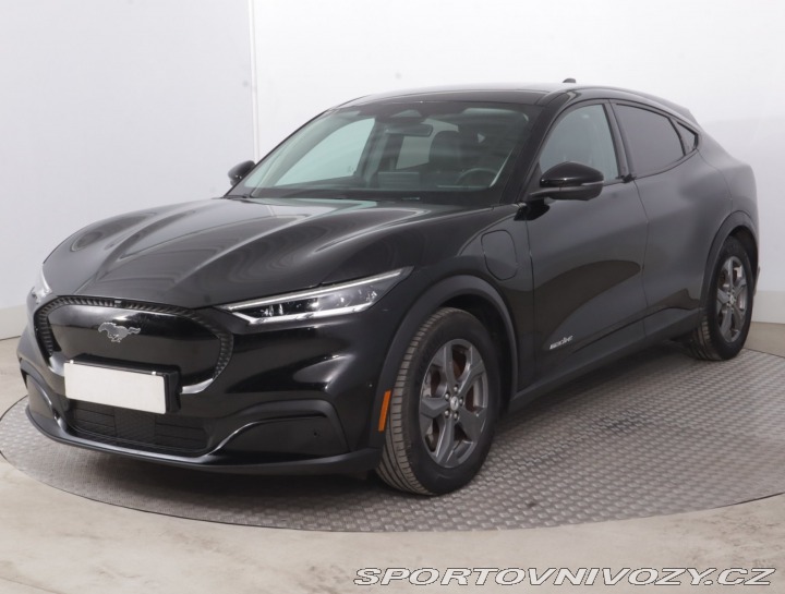 Ford Mustang Mach-E  Standard Range RW 2021