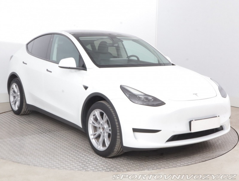 Tesla Model Y . RWD LFP 60kWh