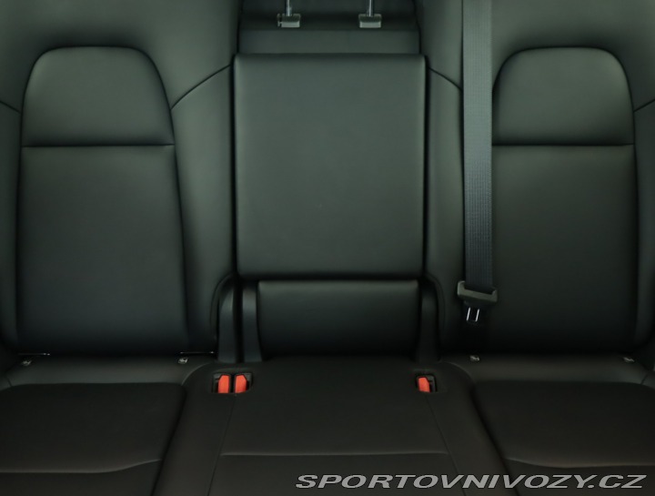 Tesla Model Y . RWD LFP 60kWh 2023
