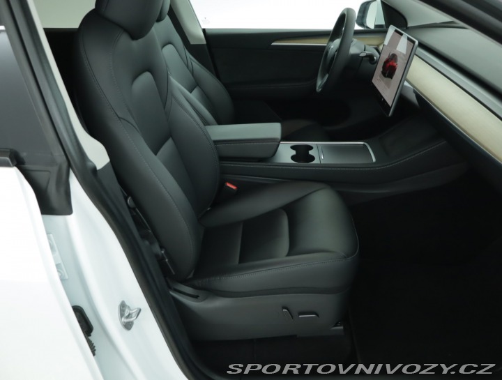 Tesla Model Y . RWD LFP 60kWh 2023