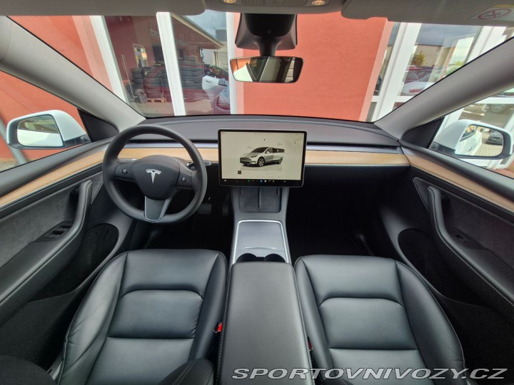 Tesla Model Y L.R. Dual Motor 378 kW (O 2022