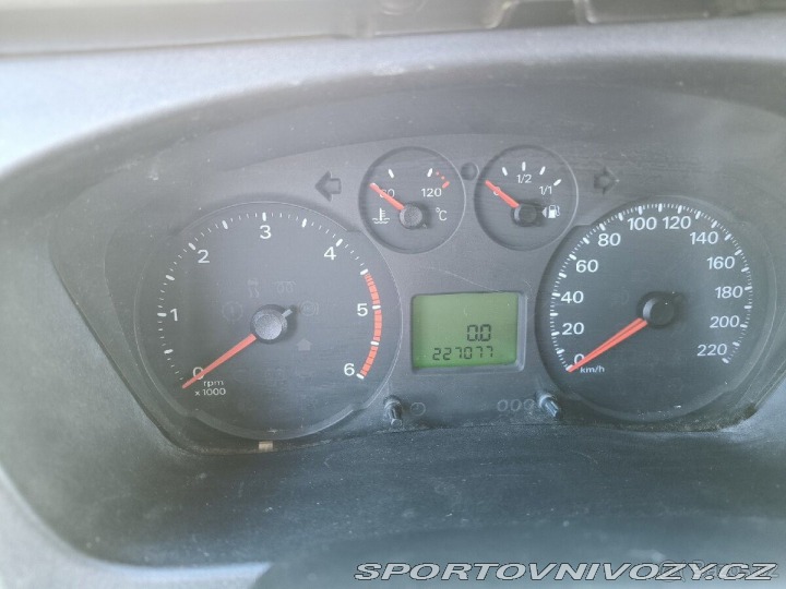 Ford Ostatní modely Transit 2,2   350L 2013