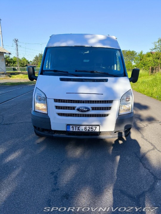 Ford Ostatní modely Transit 2,2   350L 2013