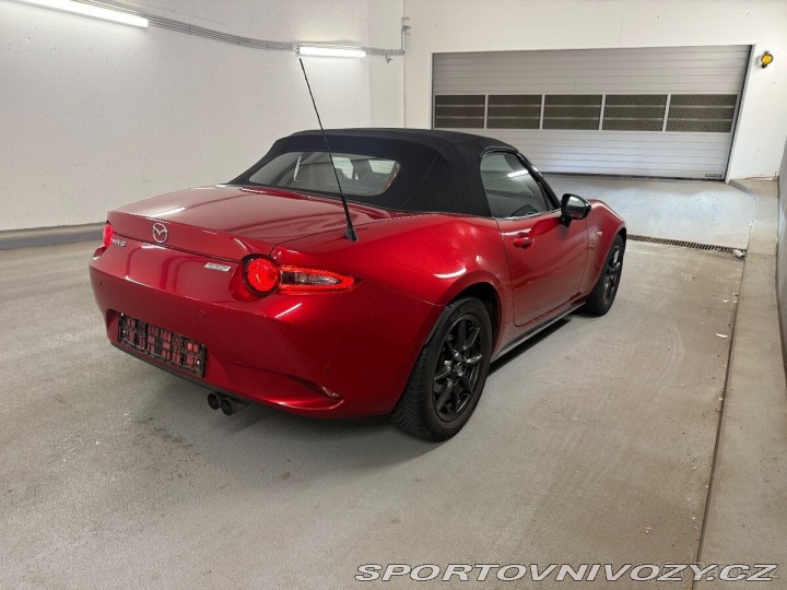 Mazda MX-5 1,5   BOSE Nová stk + kol 1800