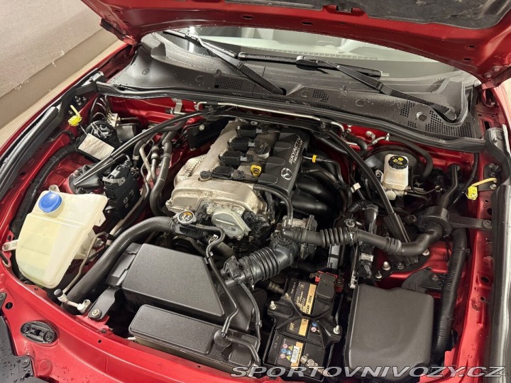 Mazda MX-5 1,5   BOSE Nová stk + kol 1800