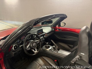 Mazda MX-5 1,5   BOSE Nová stk + kol 1800