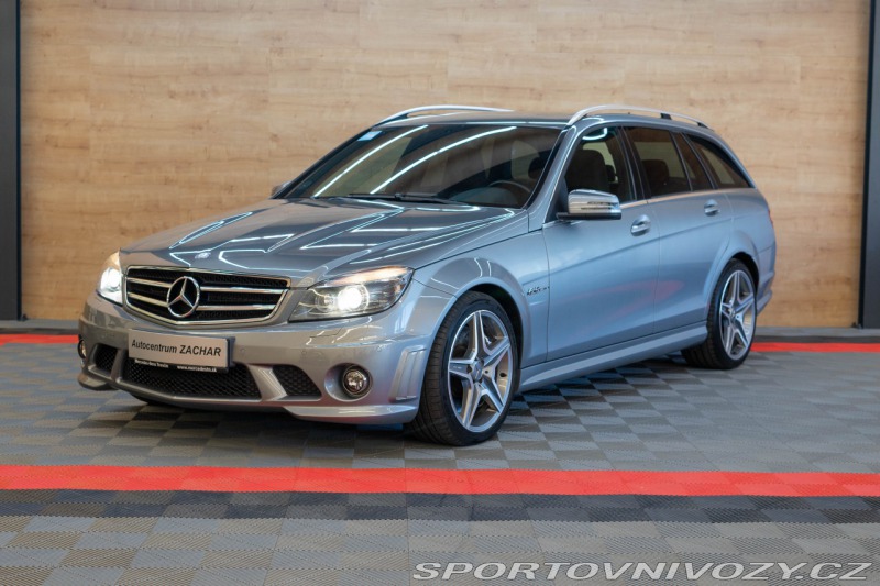 Mercedes-Benz C 63 AMG kombi