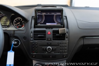 Mercedes-Benz C 63 AMG kombi 2010