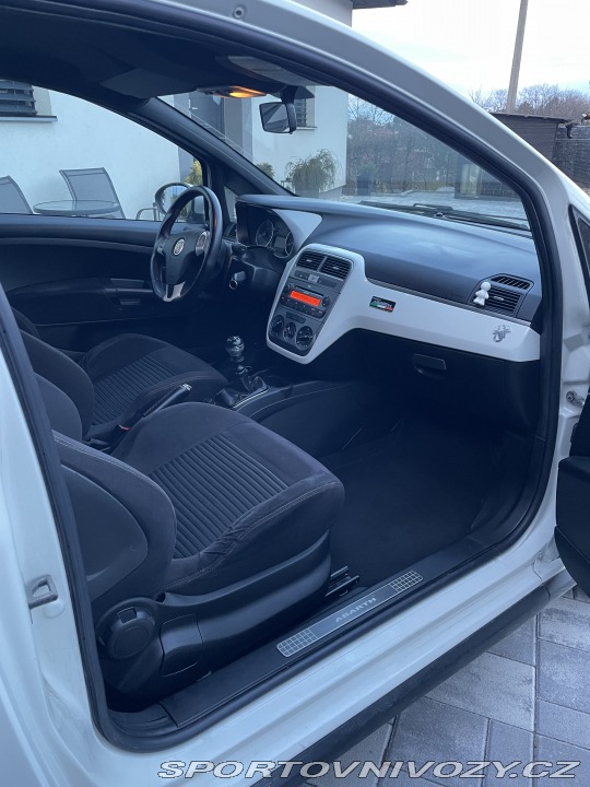 Abarth Grande Punto 1.4t-jet 114kw 2010