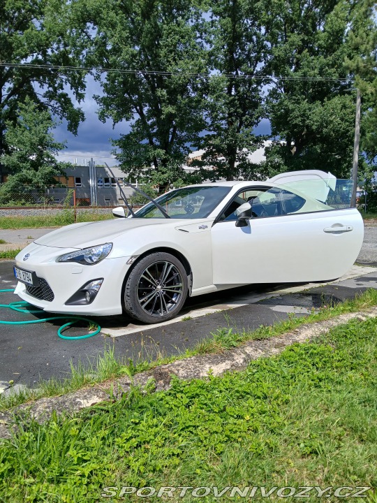 Toyota GT86 2012