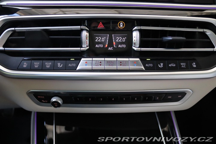 BMW X5 M50D TOP VÝBAVA 294kW DPH 2021