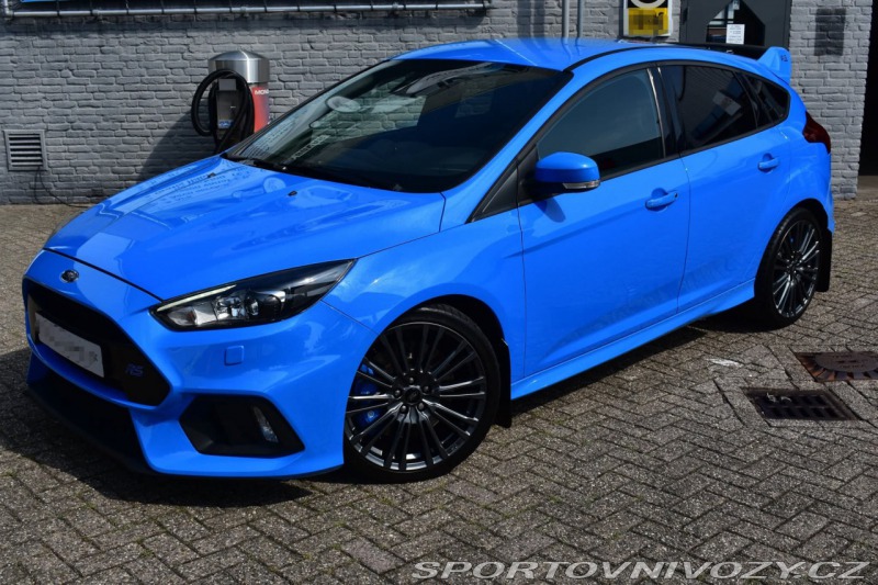 Ford Focus RS 