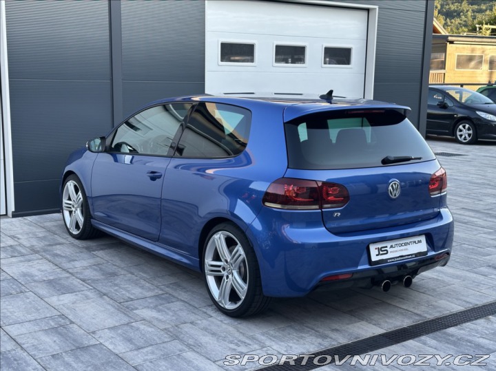 Volkswagen Golf 2,0 TSI 271PS R M/T 4x4 2010