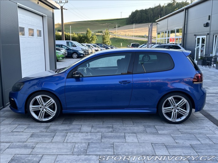 Volkswagen Golf 2,0 TSI 271PS R M/T 4x4 2010