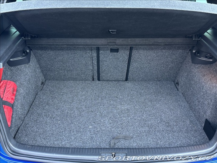 Volkswagen Golf 2,0 TSI 271PS R M/T 4x4 2010