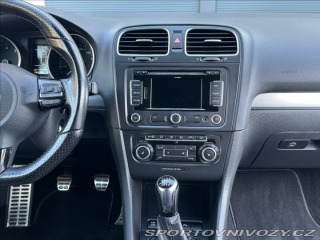 Volkswagen Golf 2,0 TSI 271PS  R M/T 4x4 2010