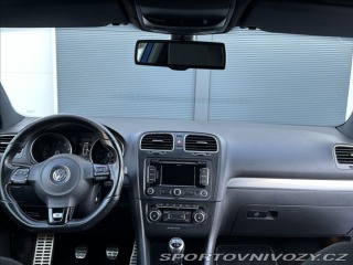 Volkswagen Golf 2,0 TSI 271PS  R M/T 4x4 2010