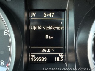 Volkswagen Golf 2,0 TSI 271PS  R M/T 4x4 2010
