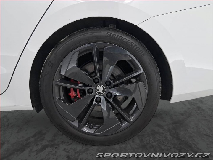 Škoda Octavia RS RS 2.0 TSI, RS, KAMERA 2025