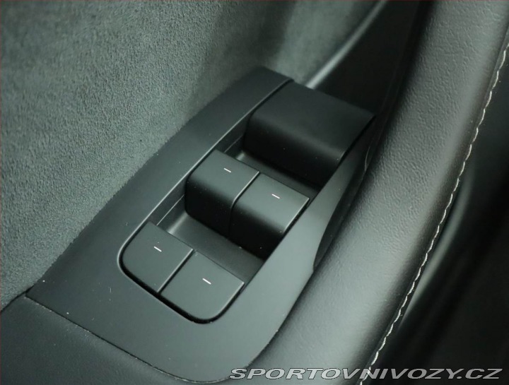 Tesla Model Y Long Range AWD 75kWh, SoH 2021