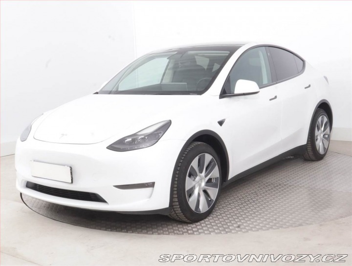 Tesla Model Y Long Range AWD 75kWh, SoH 2021