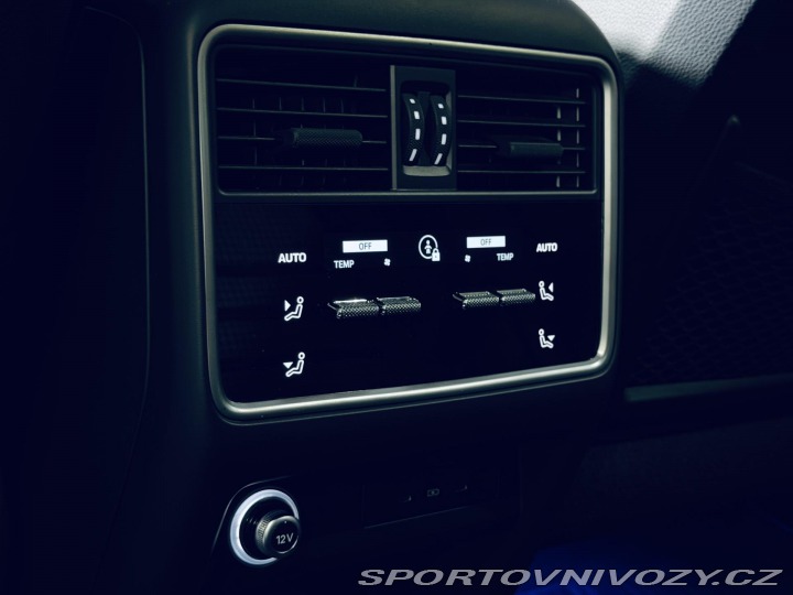 Porsche Cayenne S LIGHTWEIGHT CARBON HUD 2024