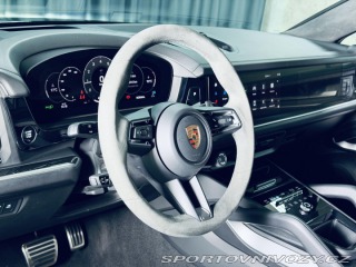 Porsche Cayenne S LIGHTWEIGHT CARBON HUD 2024