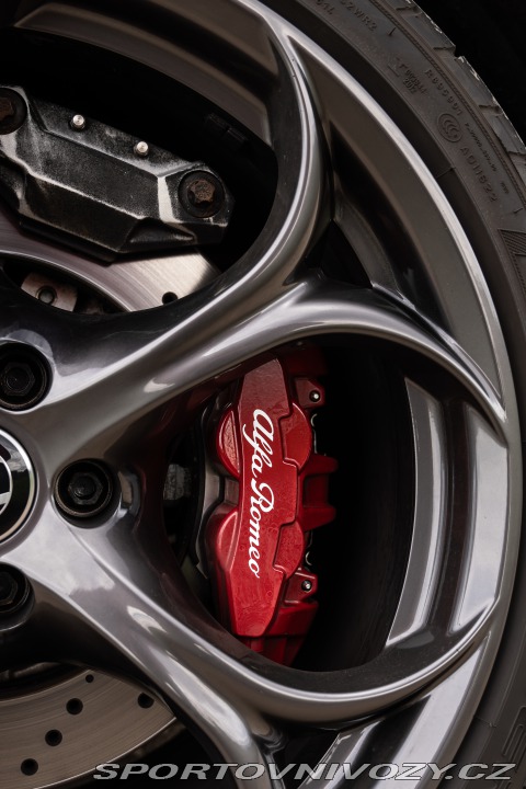 Alfa Romeo Giulia Quadrifoglio 2.9V6BiTurbo 2022