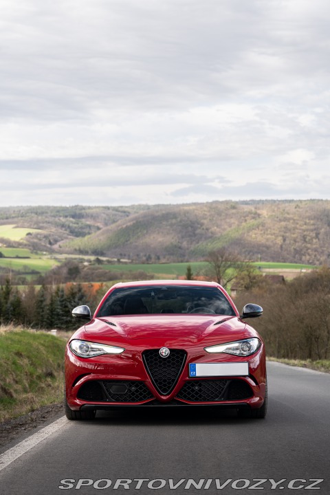 Alfa Romeo Giulia Quadrifoglio 2.9V6BiTurbo 2022