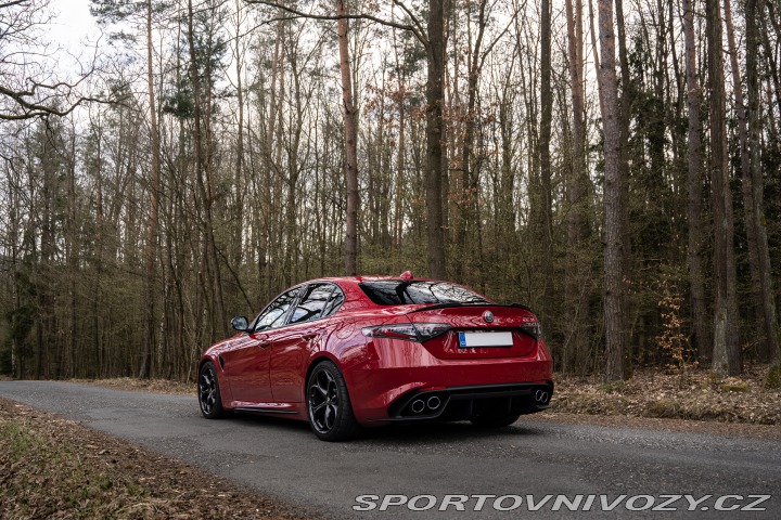 Alfa Romeo Giulia Quadrifoglio 2.9V6BiTurbo 2022