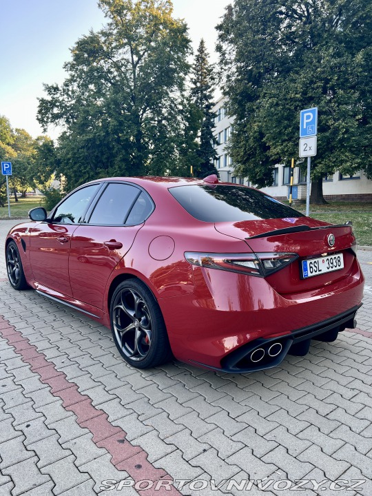Alfa Romeo Giulia Quadrifoglio 2.9V6BiTurbo 2022