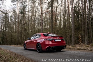 Alfa Romeo Giulia Quadrifoglio 2.9V6BiTurbo 2022
