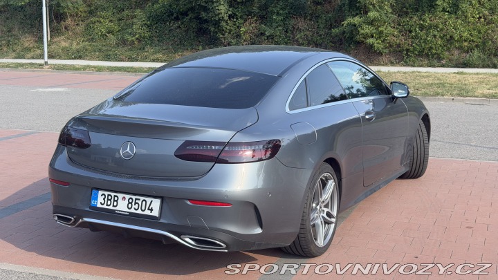 Mercedes-Benz E 2017