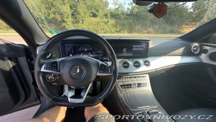 Mercedes-Benz E 2017